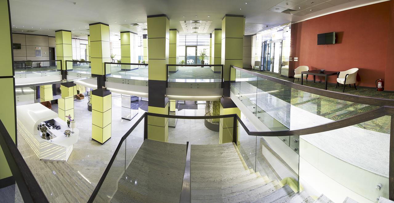 Caprioara Spa&Wellness Resort Ковасна Екстериор снимка